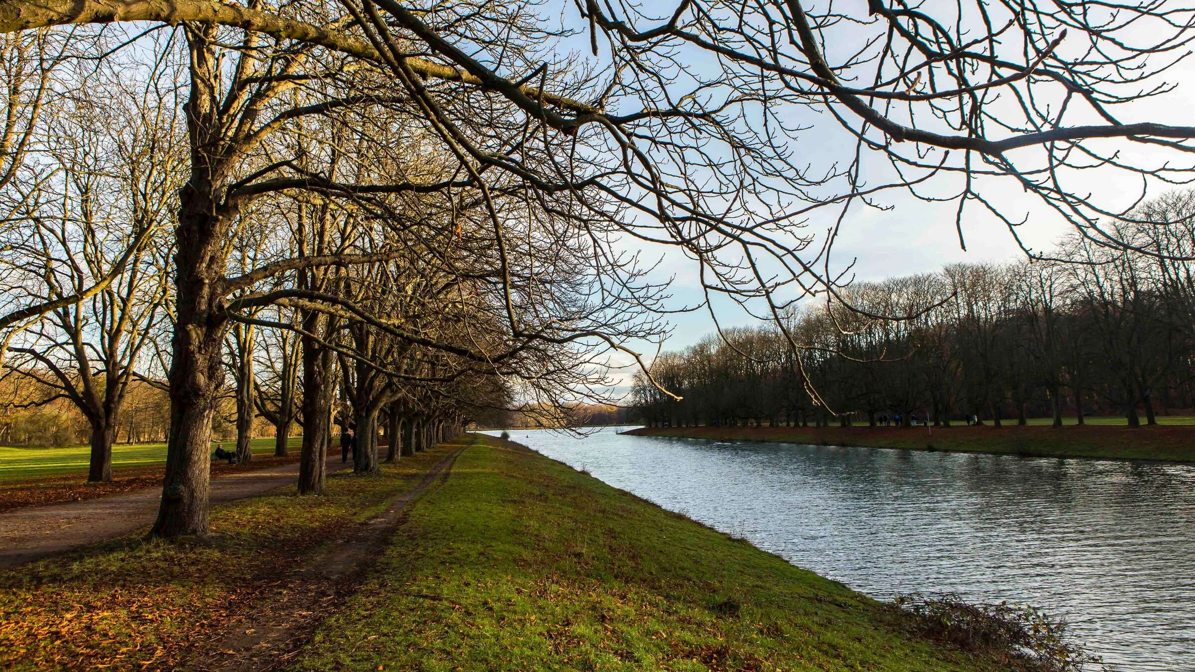 Winterspaziergänge | Top Aktivitäten im Winter in Köln | Mr. Köln | Foto: 24rhein Winterspaziergänge | Top Aktivitäten im Winter in Köln | Mr. Köln | Foto: 24rhein